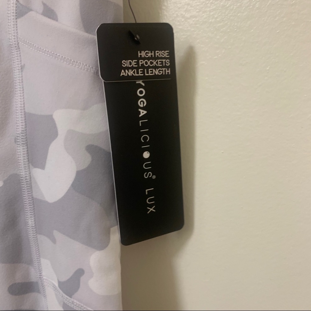 White Camo Yogalicious Leggings, Yogalicious White Camo Leggings - Picture 5 of 6